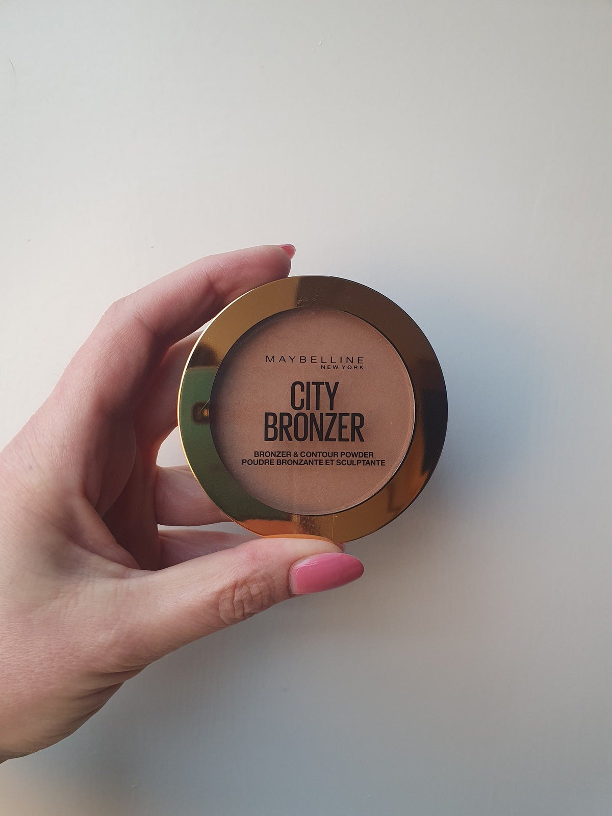 Maybelline City Bronzer & Contour Powder Cool 300 - review zomerse gloed make-up