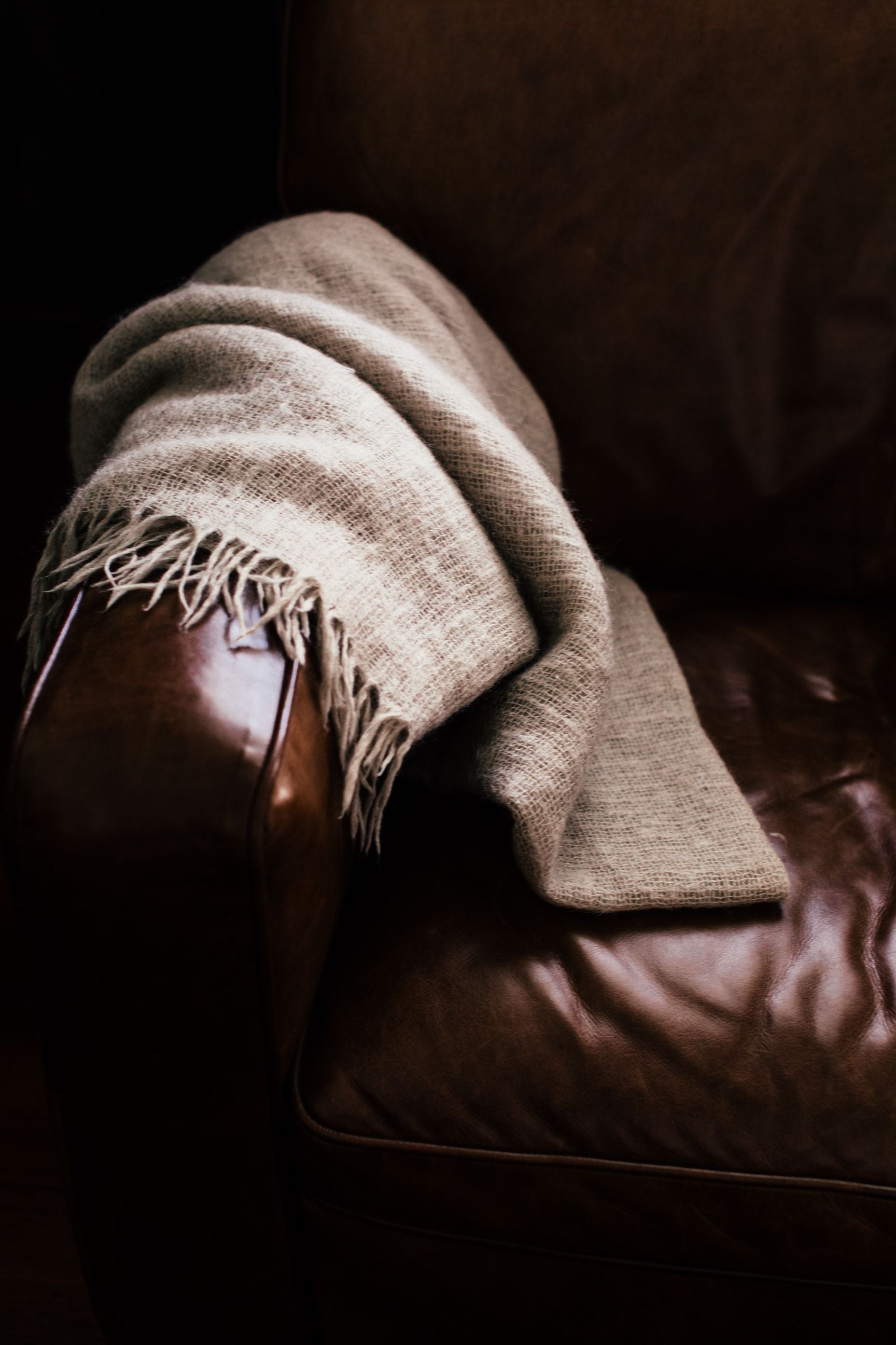 Coffee Brown Accessoires – Stylingtips, Betekenis & Nieuwe Collectie