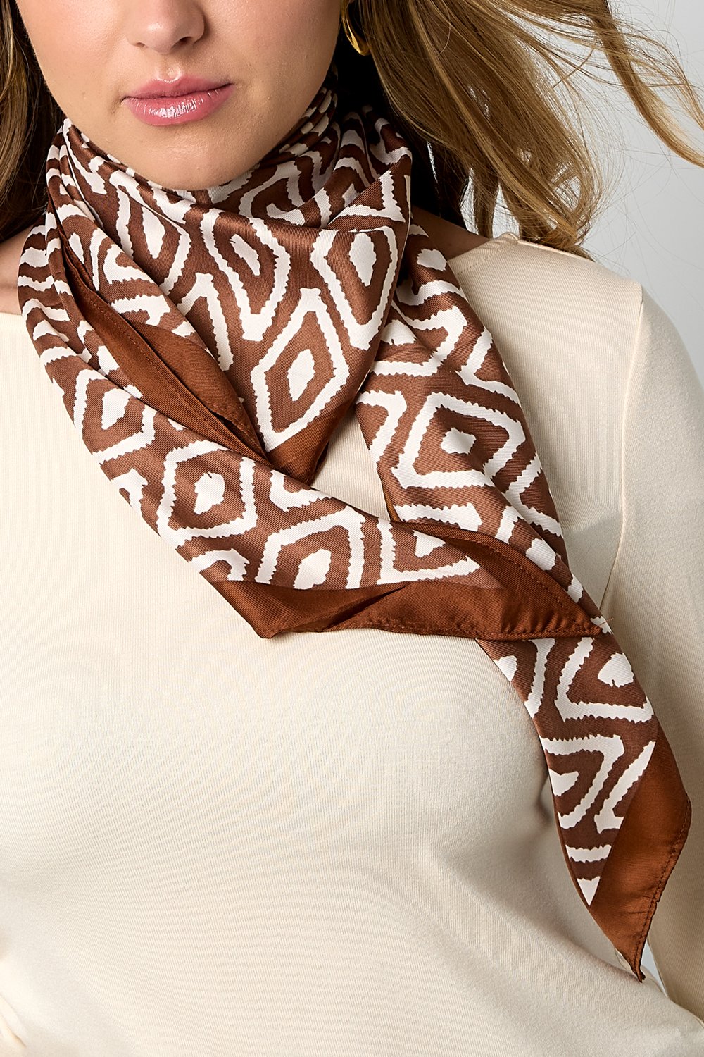 Driehoek Sjaal Dames Multicolor - Luchtige Polyester Zomersjaal 90x90x135cm