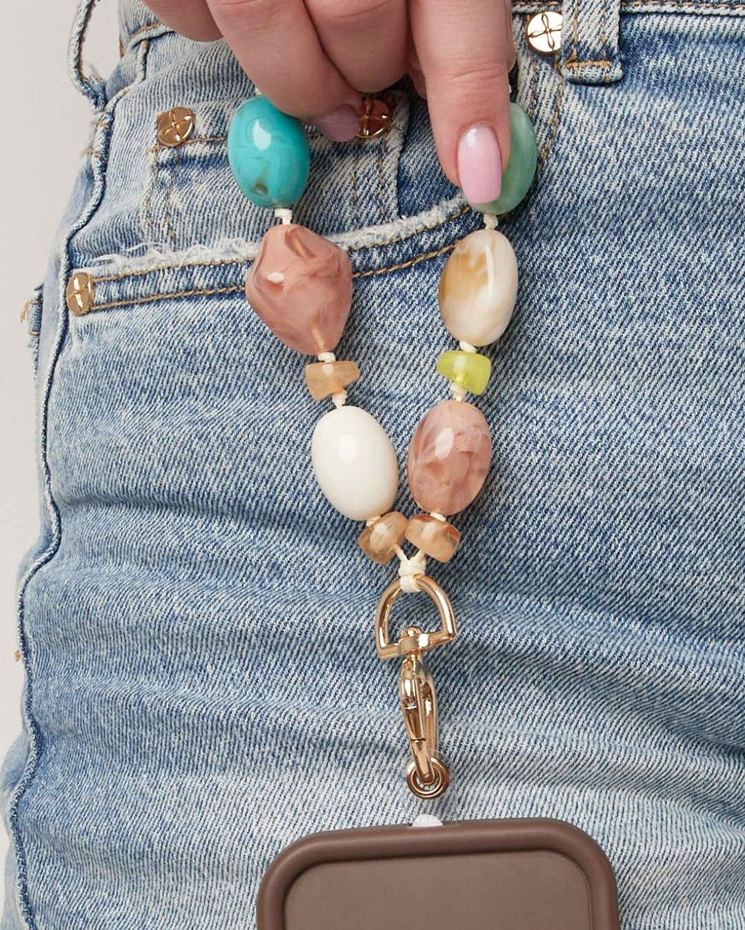 Telefoonketting met Acryl Kralen – Willekeurige Kleurenmix