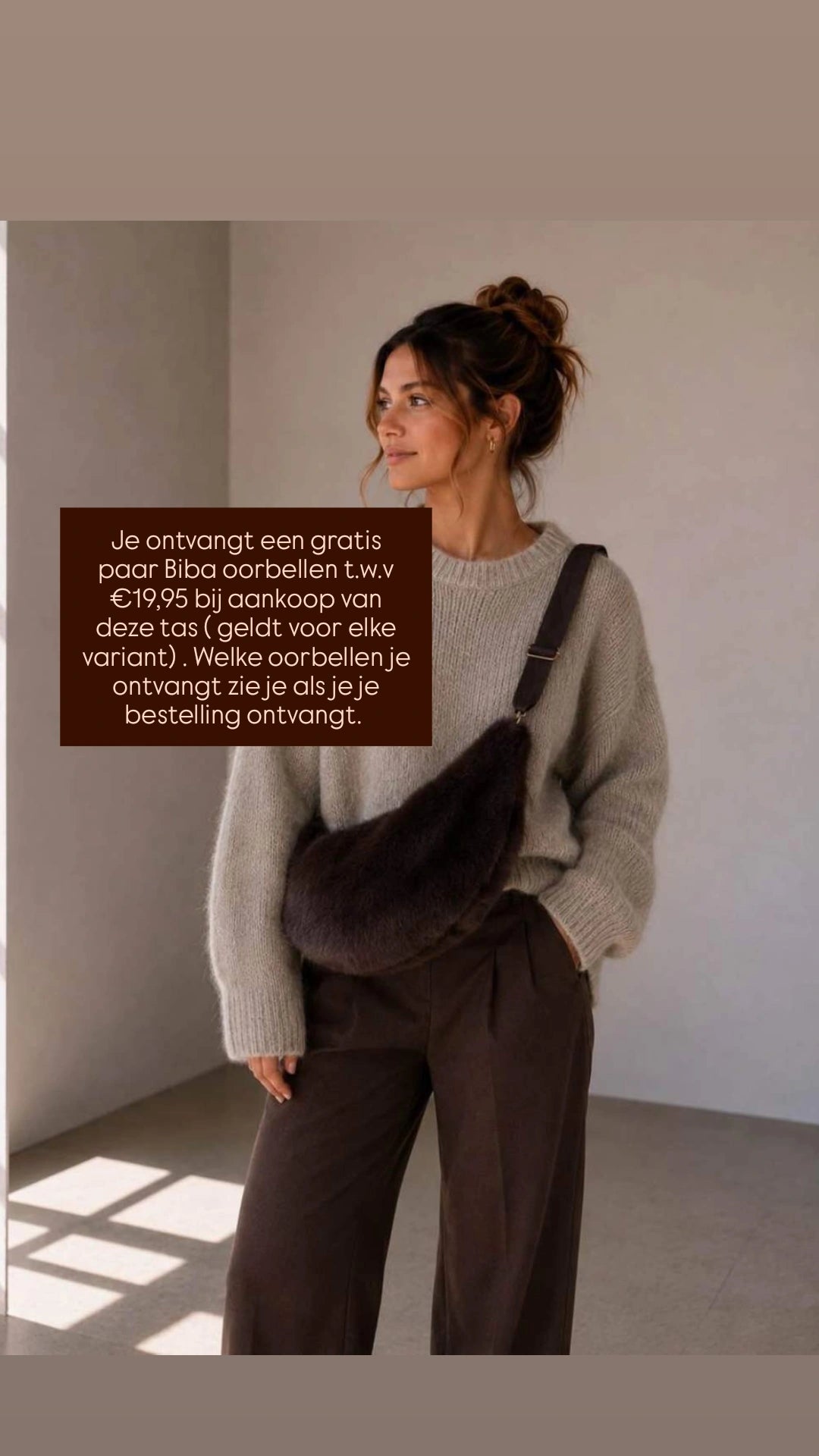 Faux Fur Halvemaan Tas – Fluffy Schoudertas | Wauw Fashion