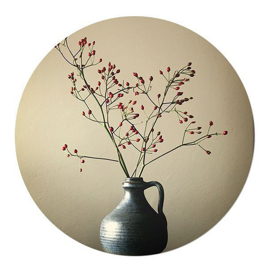 Wandkreis Blaue Vase mit roten Beeren aus Aluminium (di-bond) oder Forex